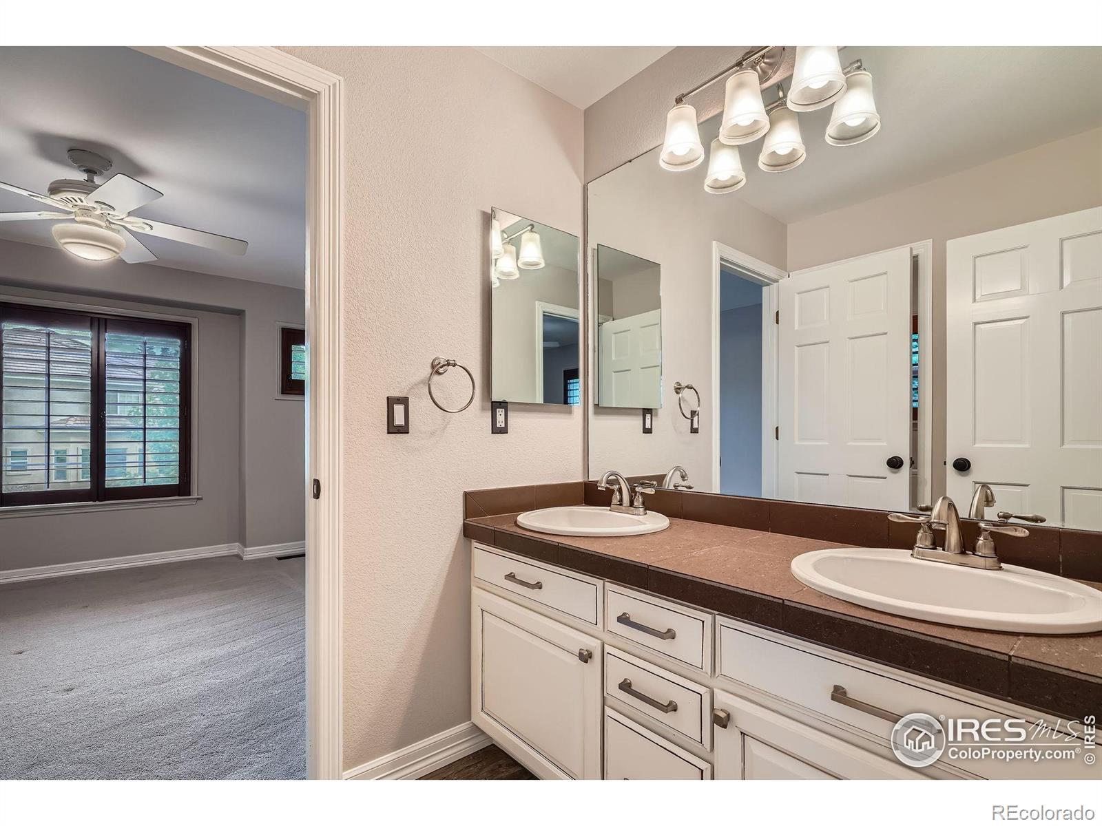 9445 Aspen Hill Circle