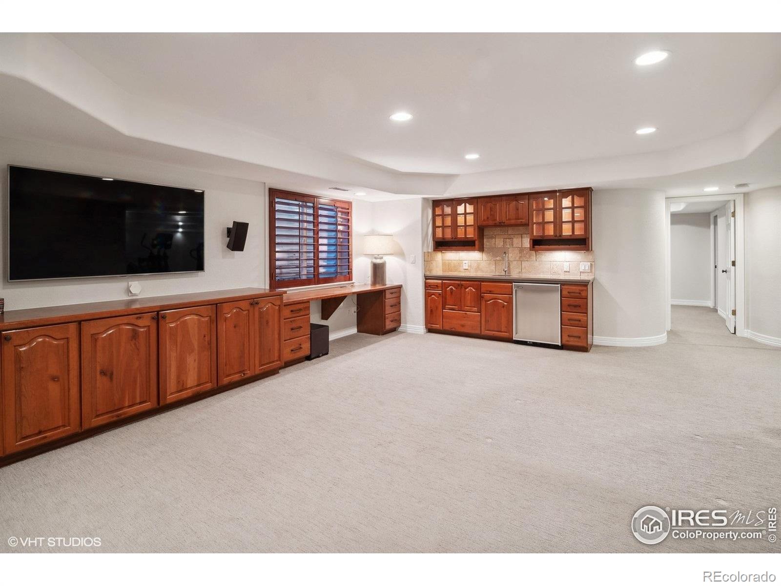 9445 Aspen Hill Circle