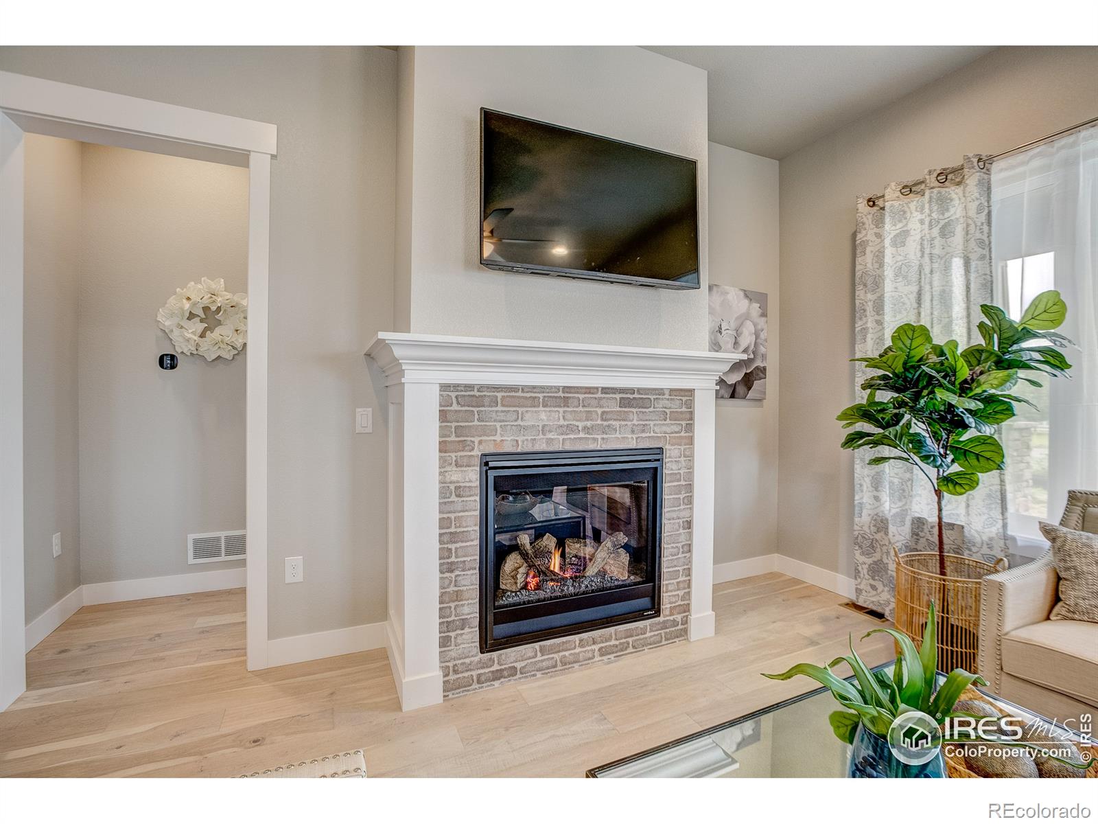 8471 Annapolis Drive
