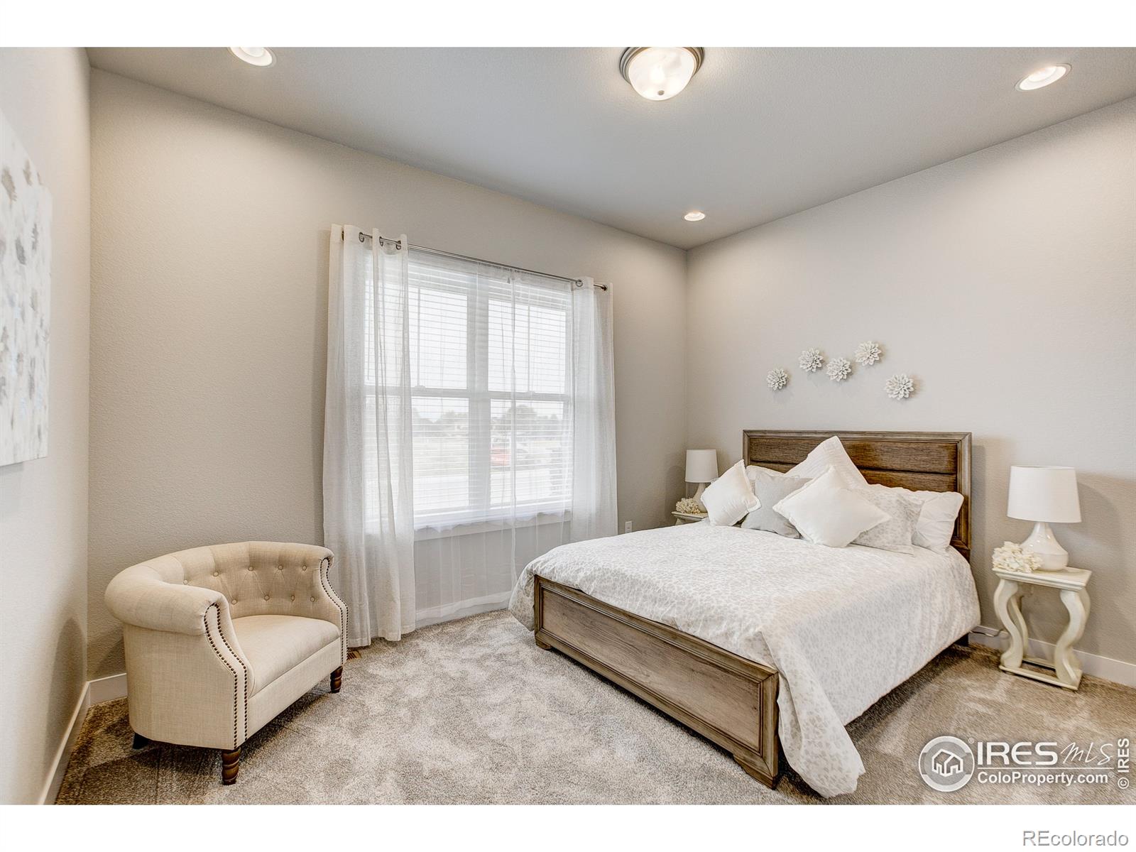 8471 Annapolis Drive