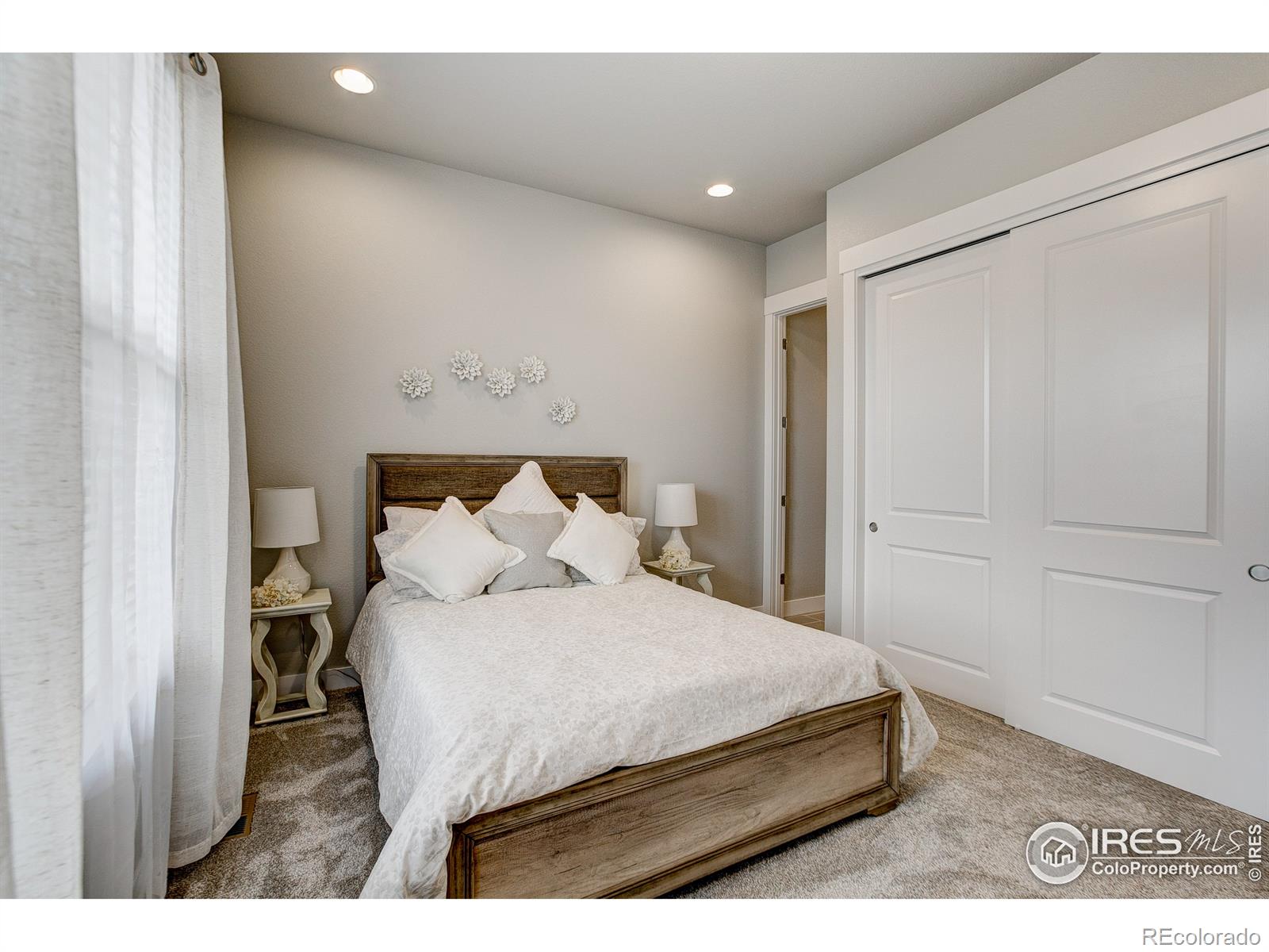 8471 Annapolis Drive