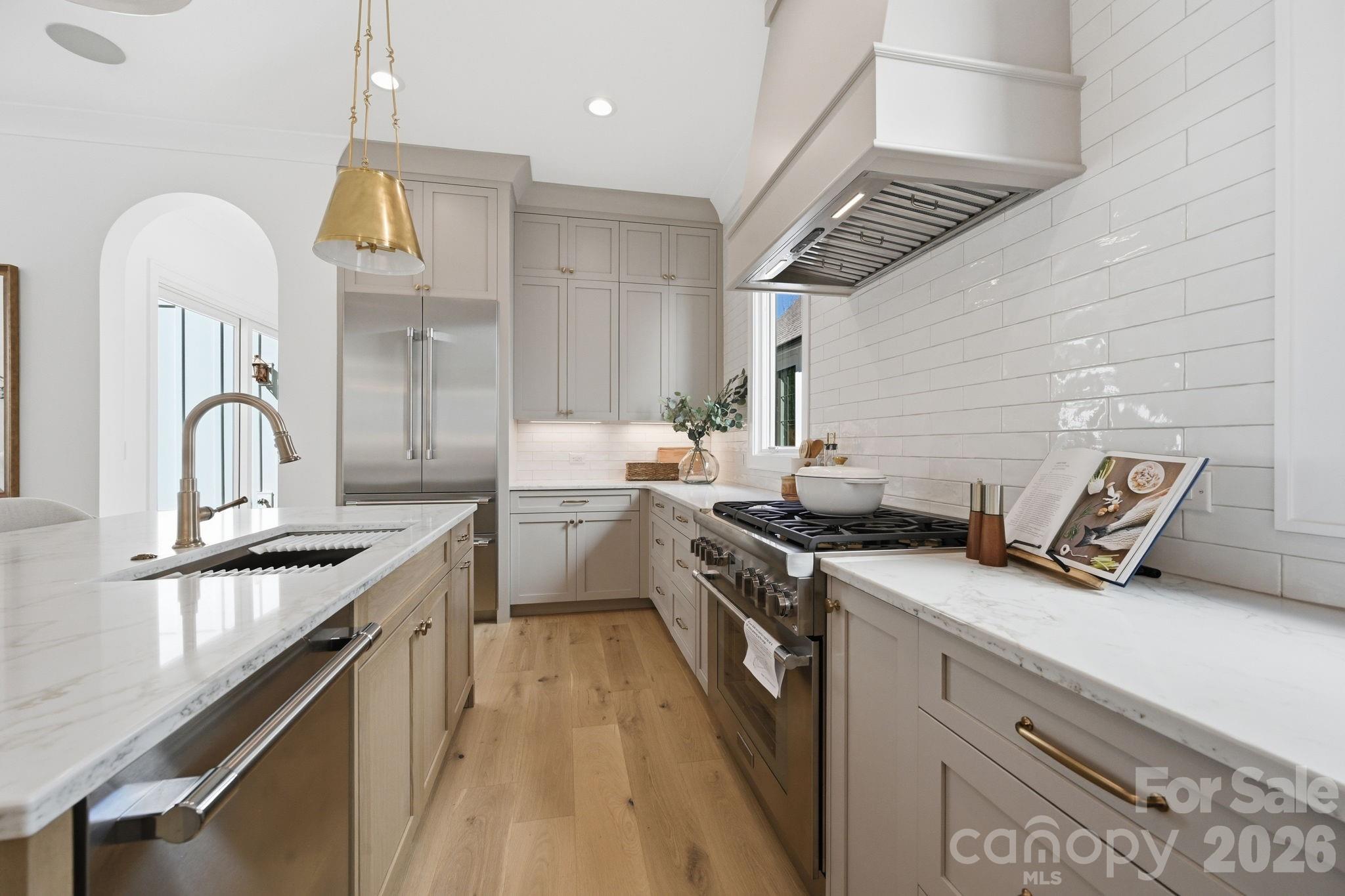 610 Walnut Street