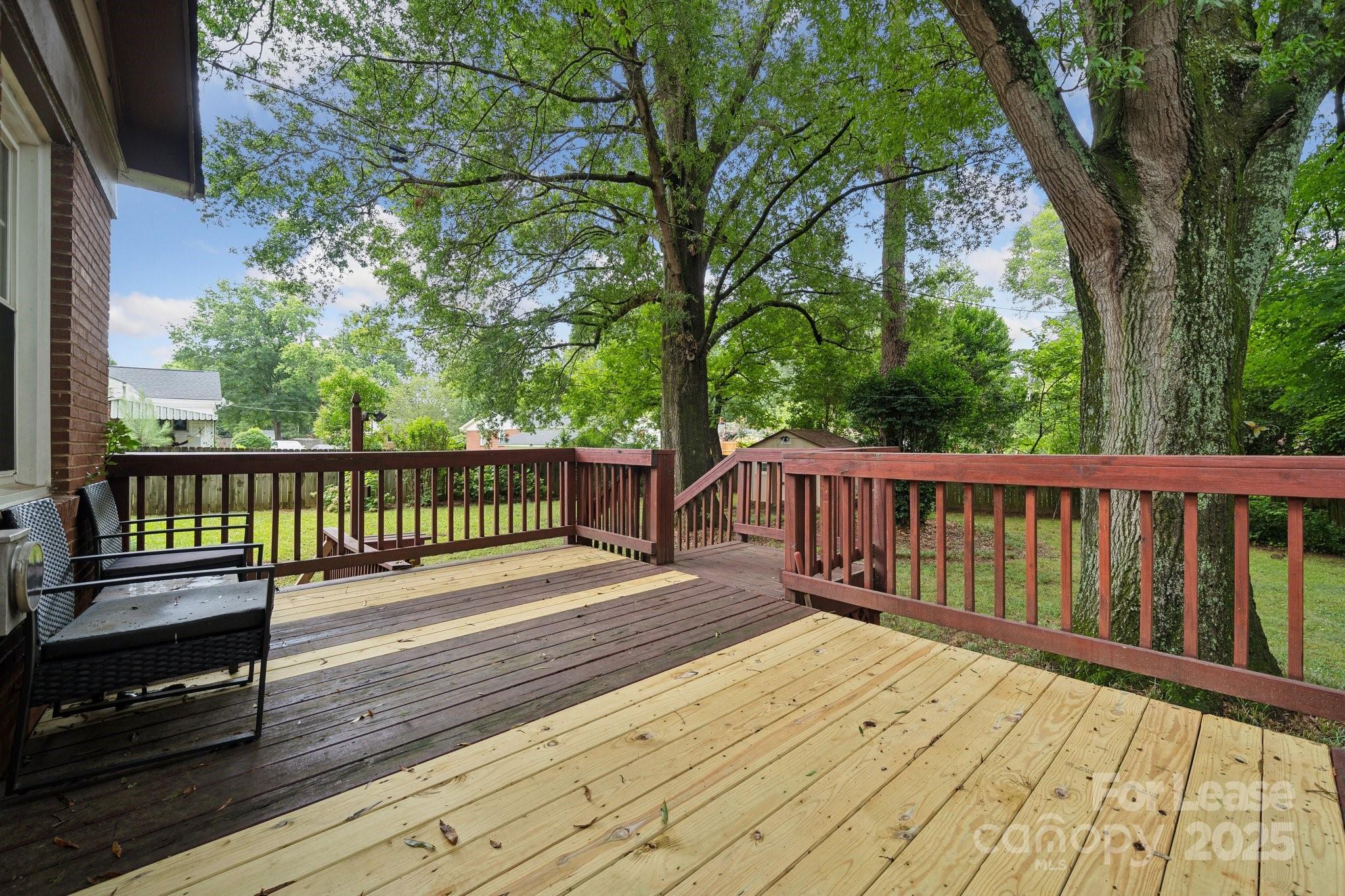 1818 Woodland Drive