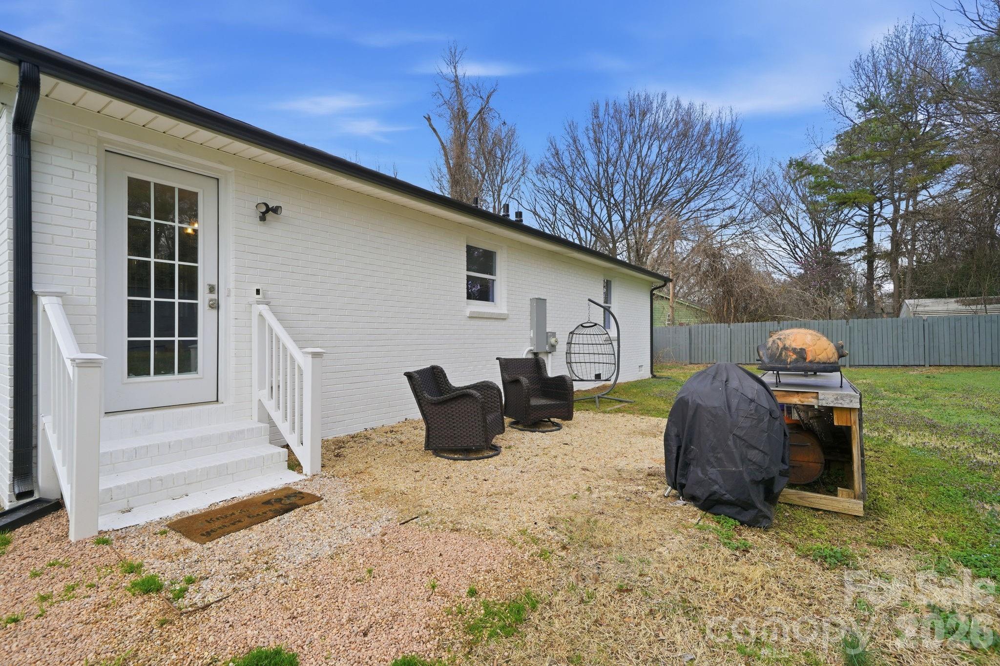 15602 NC Hwy 73 Highway