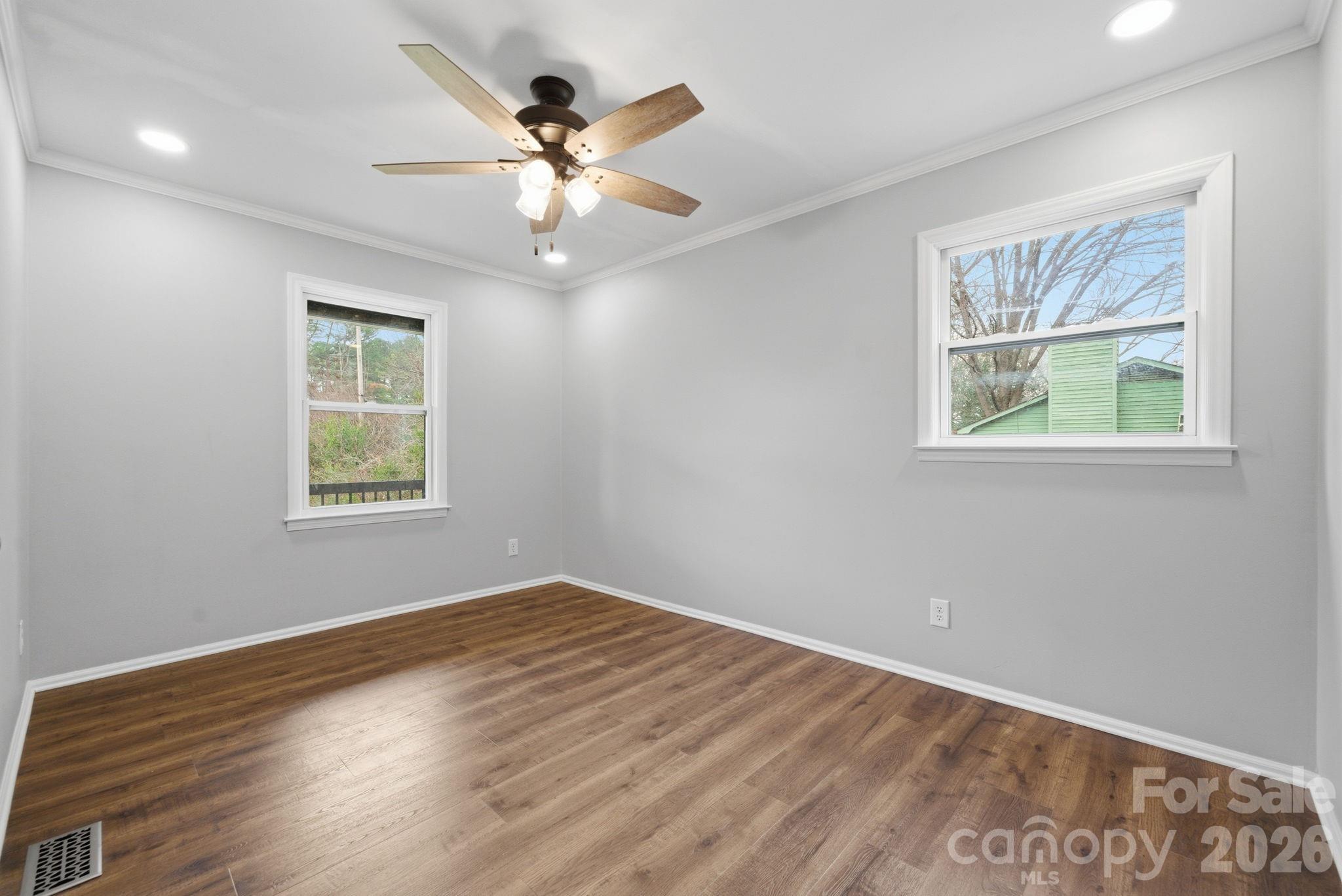 15602 NC Hwy 73 Highway