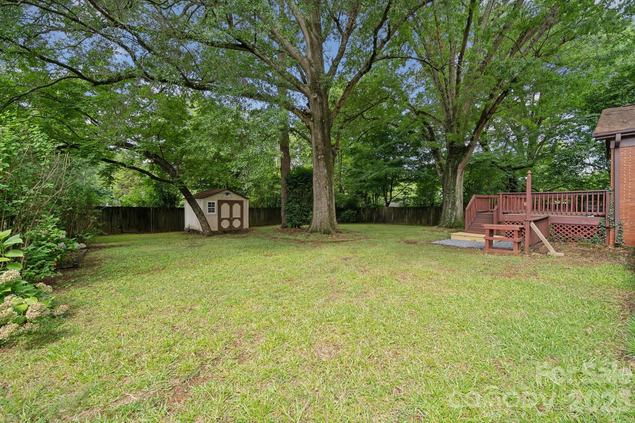 1818 Woodland Drive