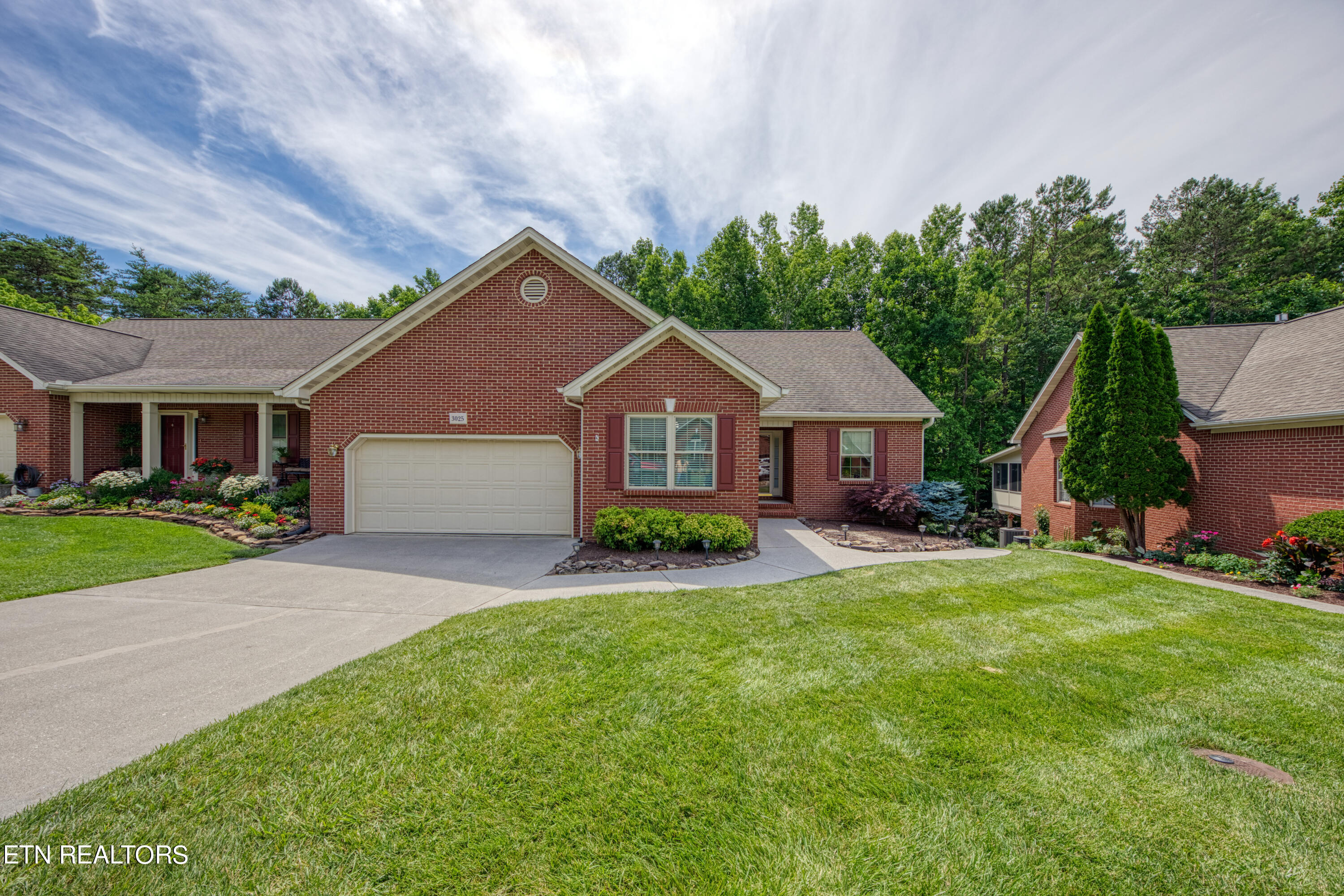 3025 Ginnbrooke Lane