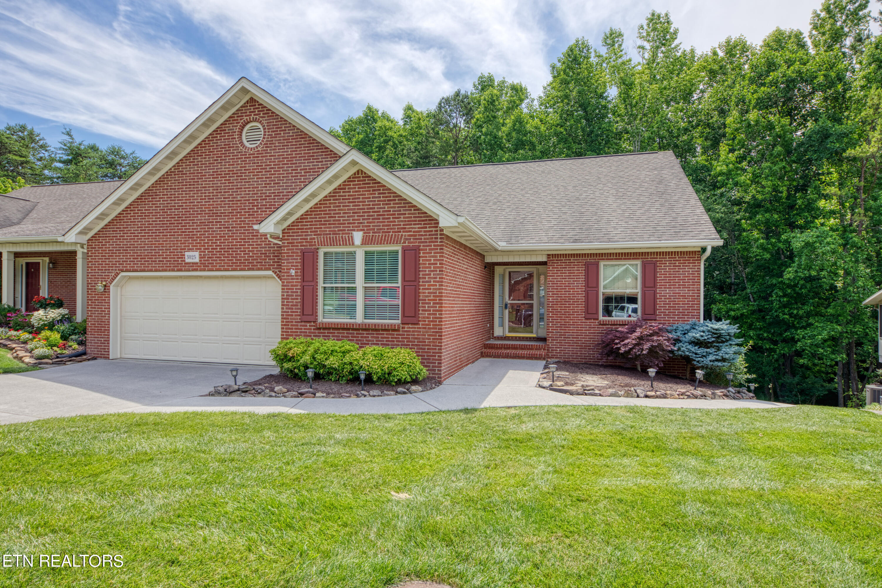3025 Ginnbrooke Lane