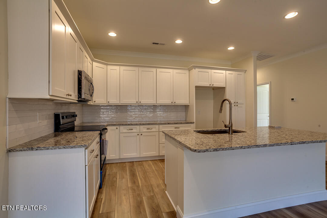 7307 Whispering Creek Lane