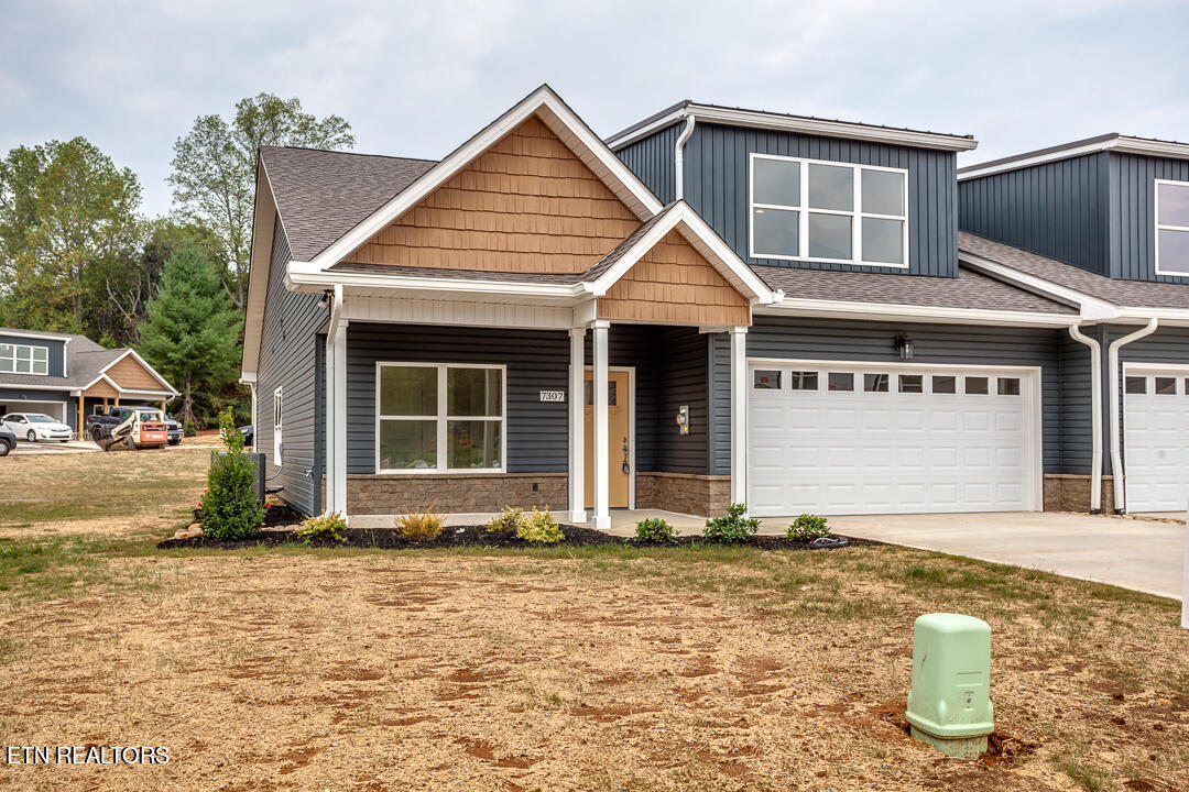7307 Whispering Creek Lane