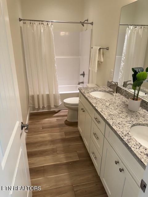 7307 Whispering Creek Lane