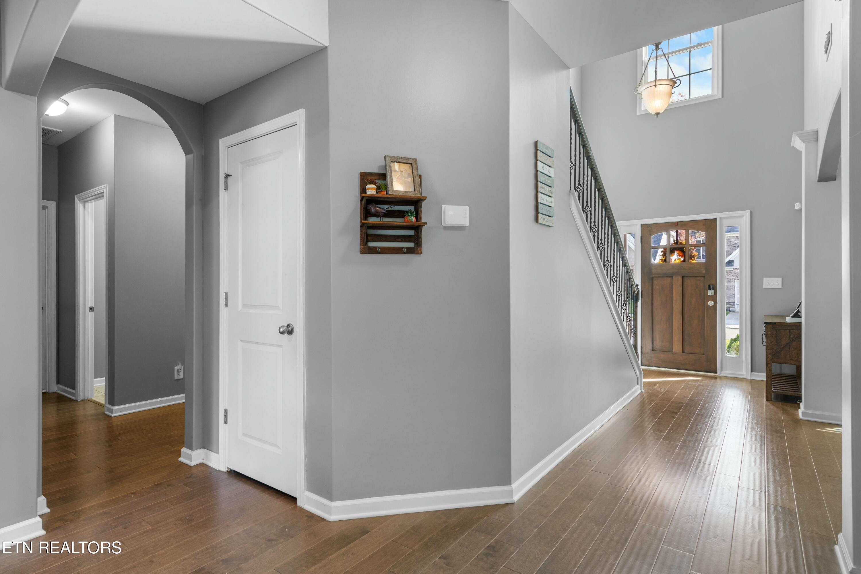 9939 Hummingbird Lane