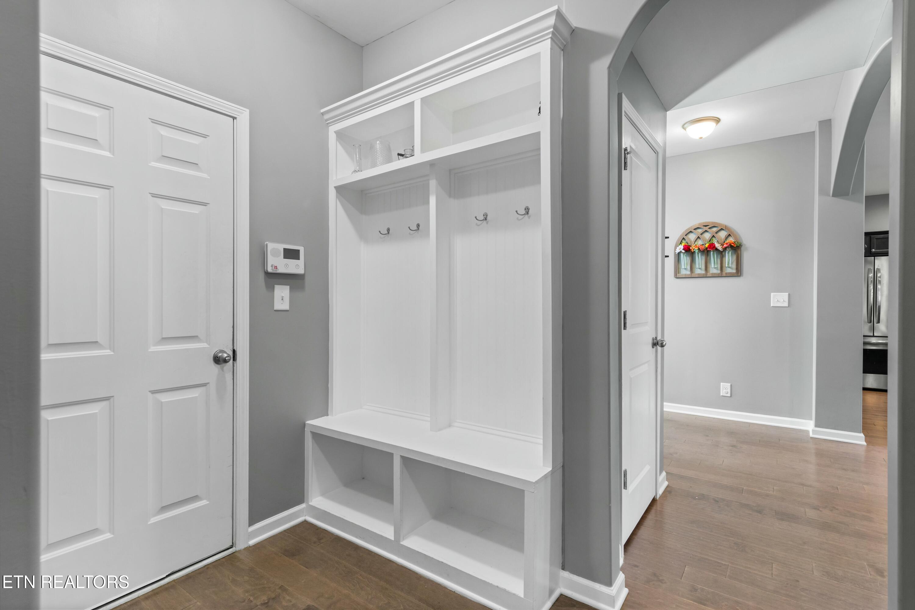 9939 Hummingbird Lane