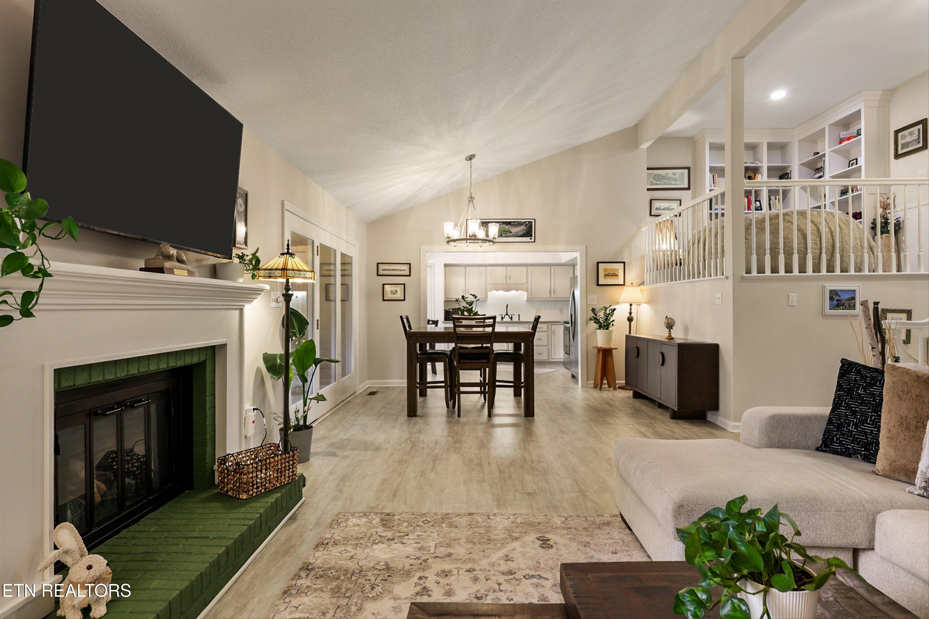 1003 Hardwick Drive