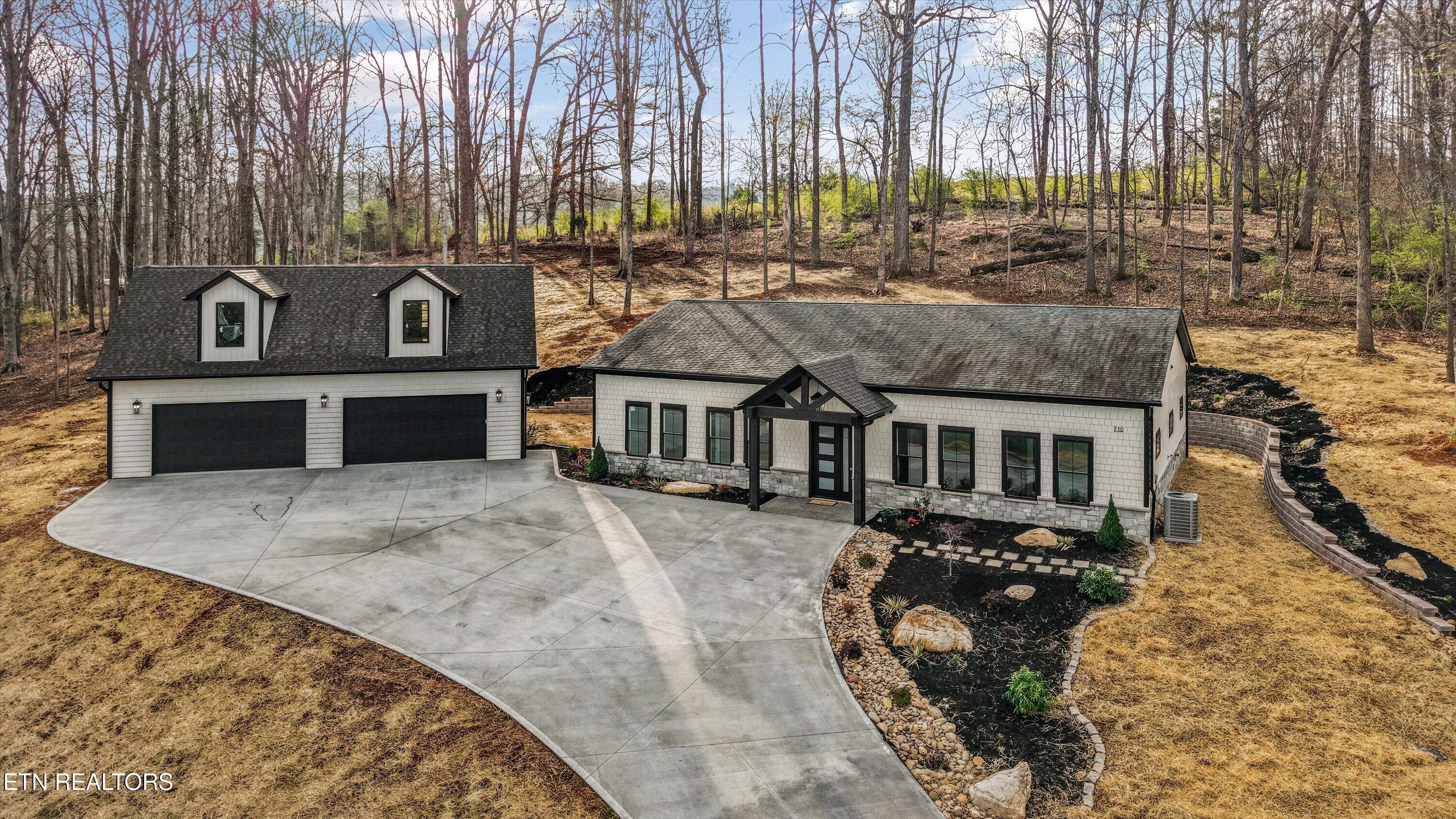 710 Knight Rd