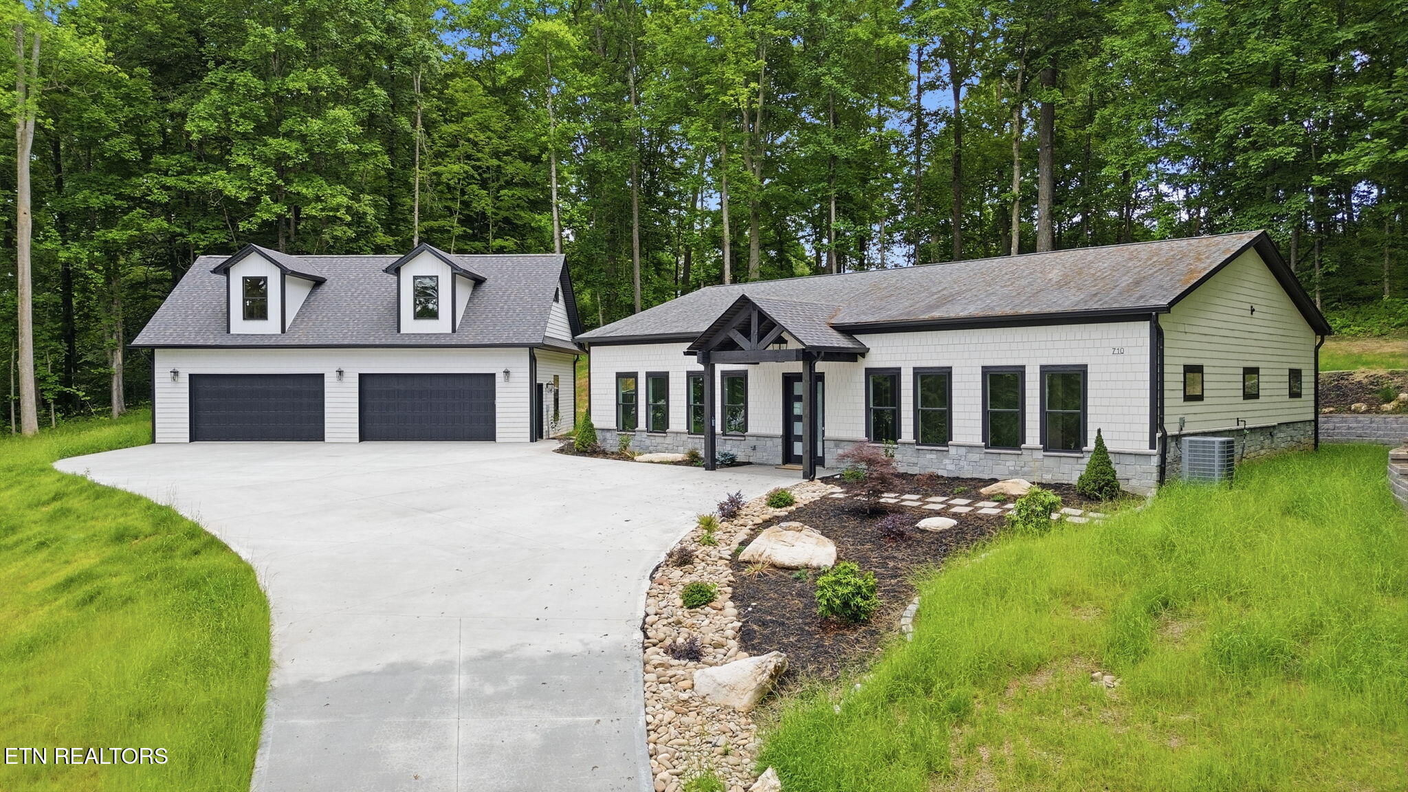 710 Knight Rd