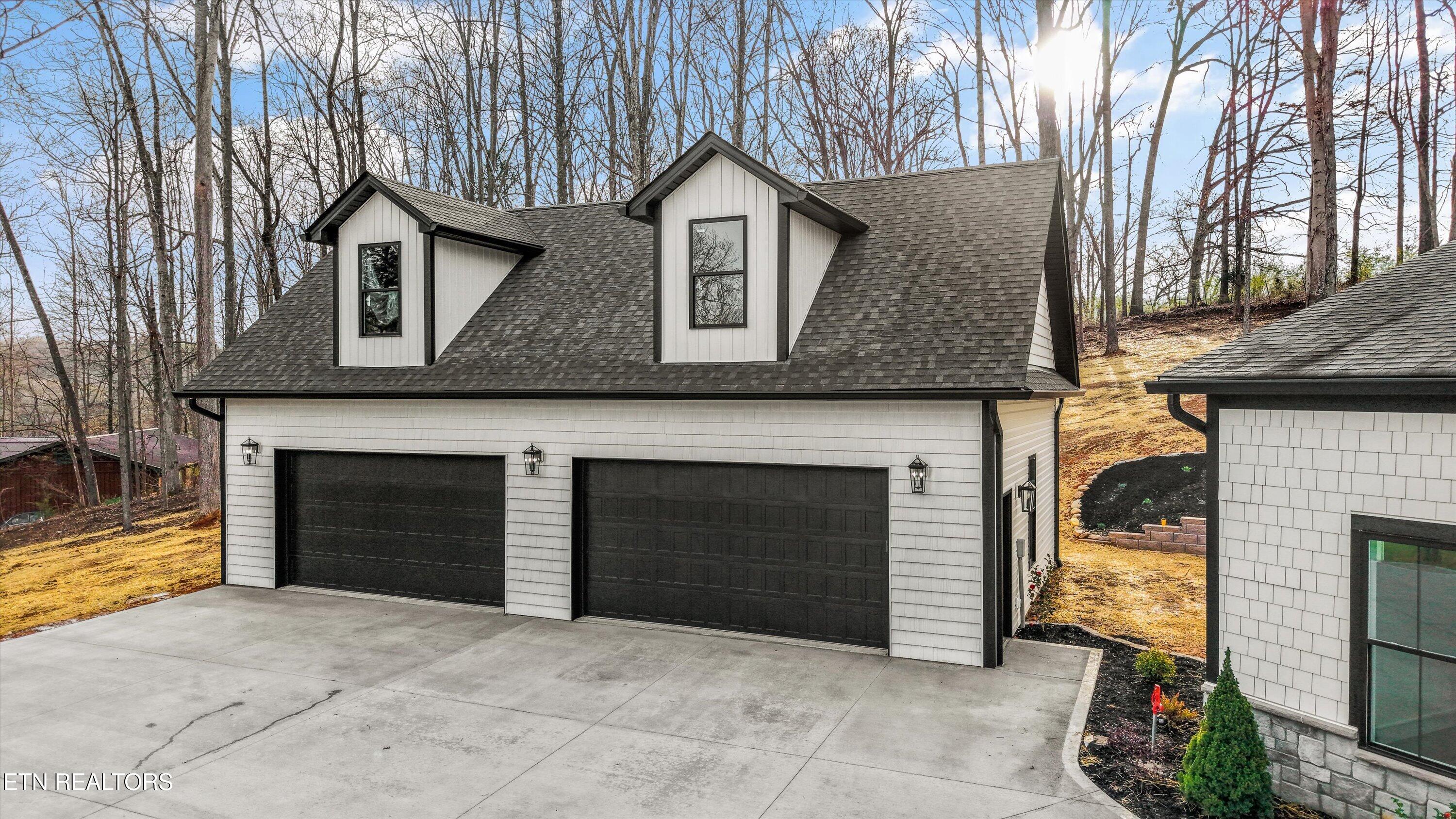 710 Knight Rd