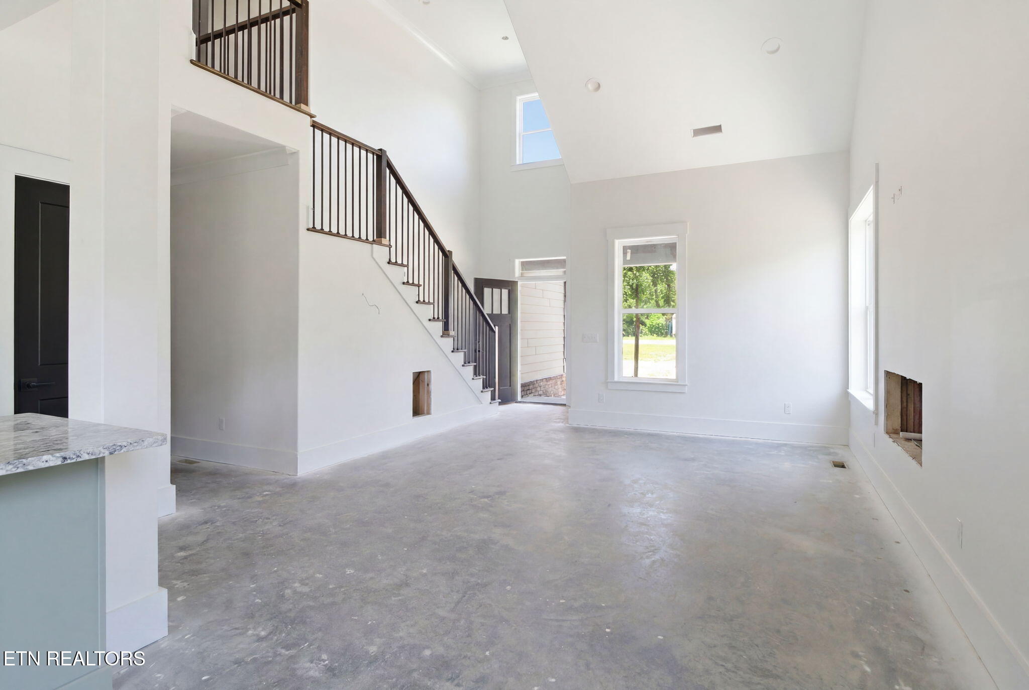467 Laurel Rd