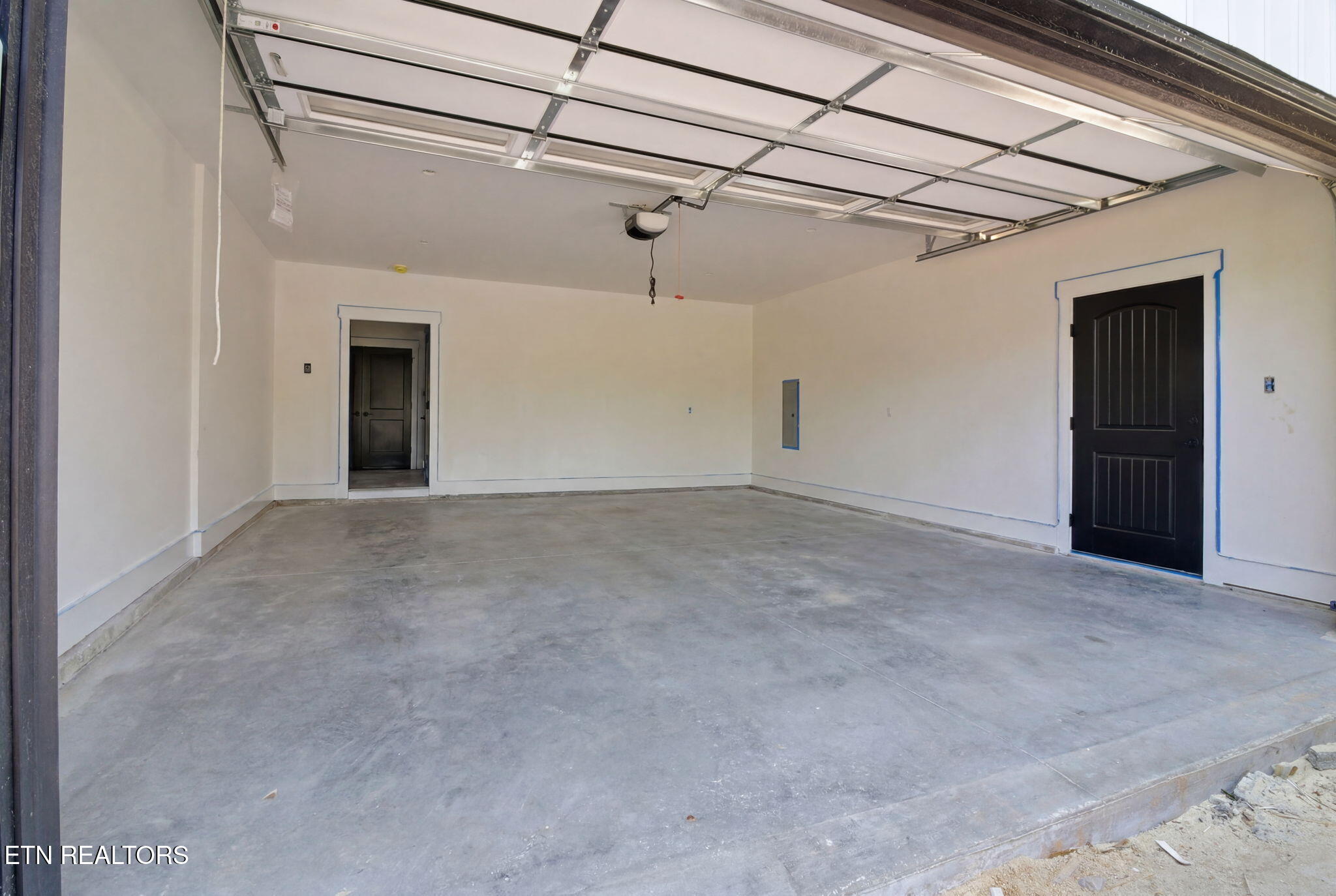 467 Laurel Rd