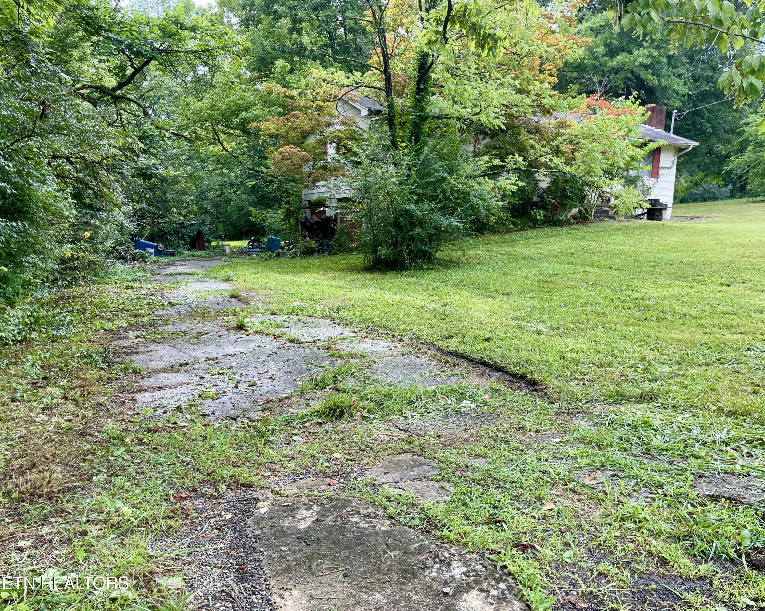 5117 Odell Rd