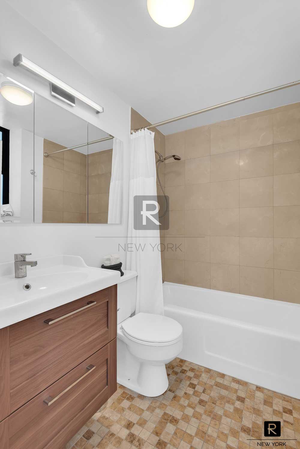 150 W 51st Street 1508