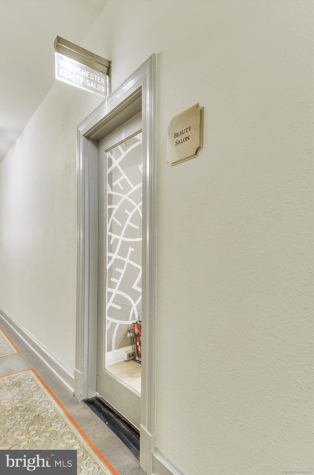 3900 Cathedral Ave NW #408a