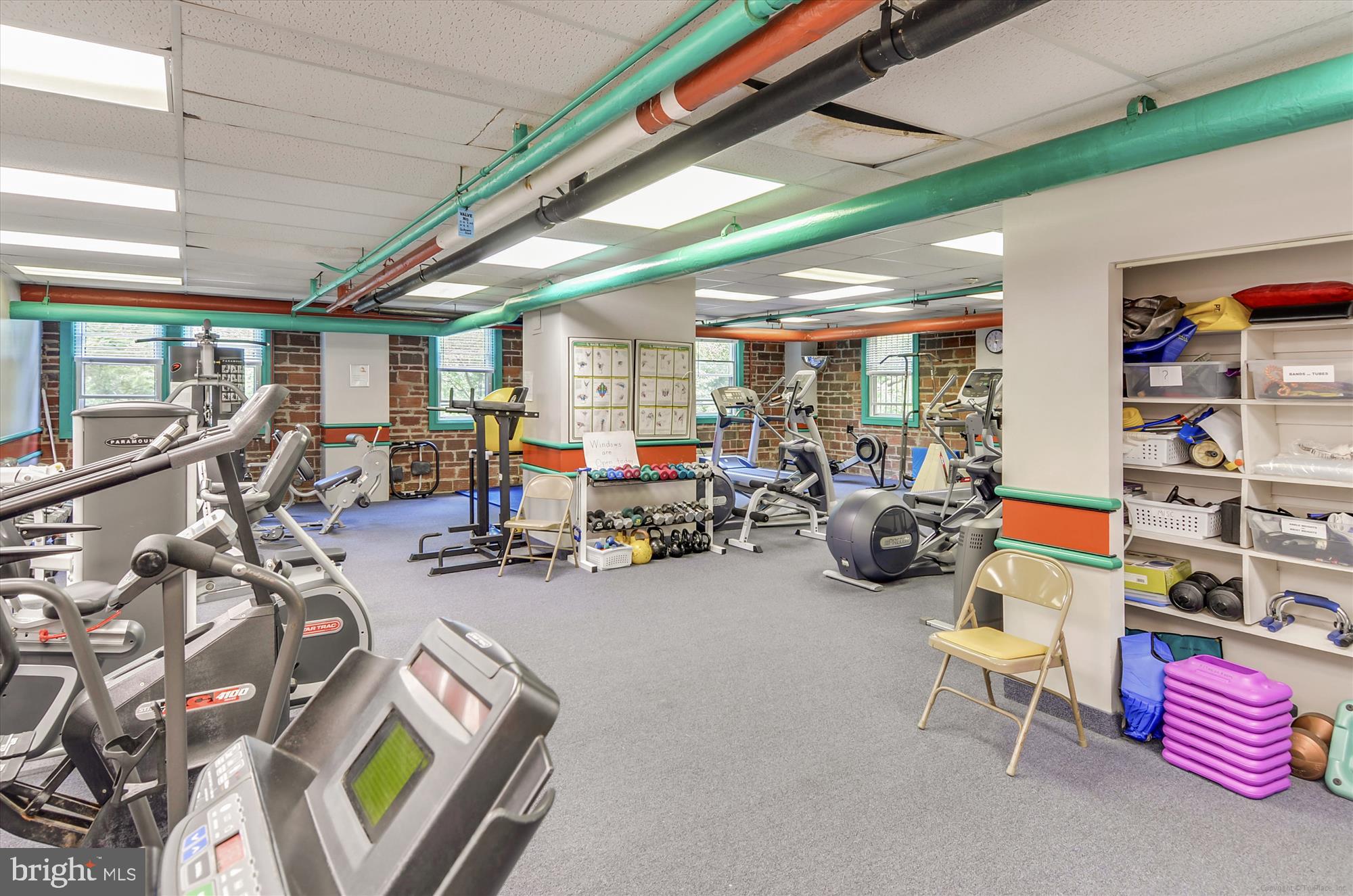 3900 Cathedral Ave NW #408a