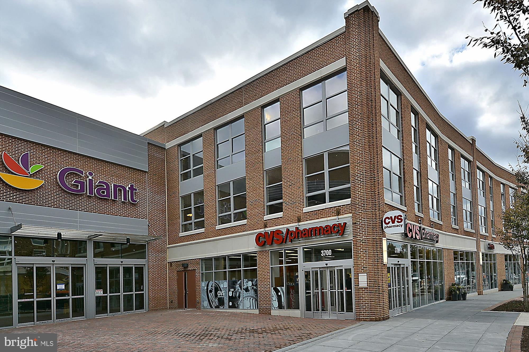 3900 Cathedral Ave NW #408a