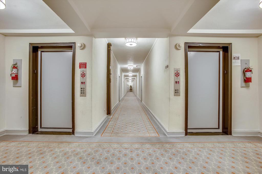 3900 Cathedral Ave NW #408a