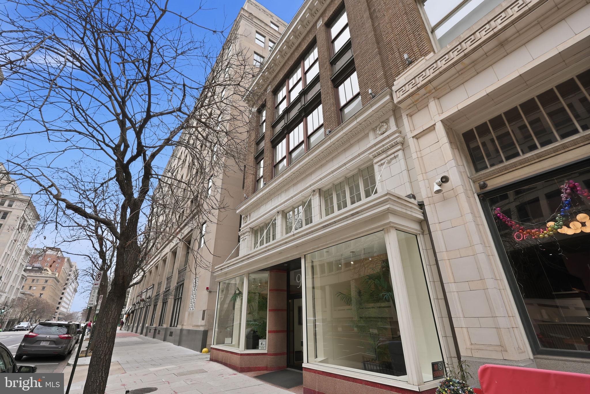 915 E STREET NW 1003