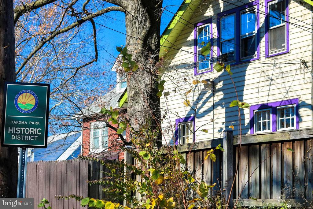 418 BOYD AVENUE
