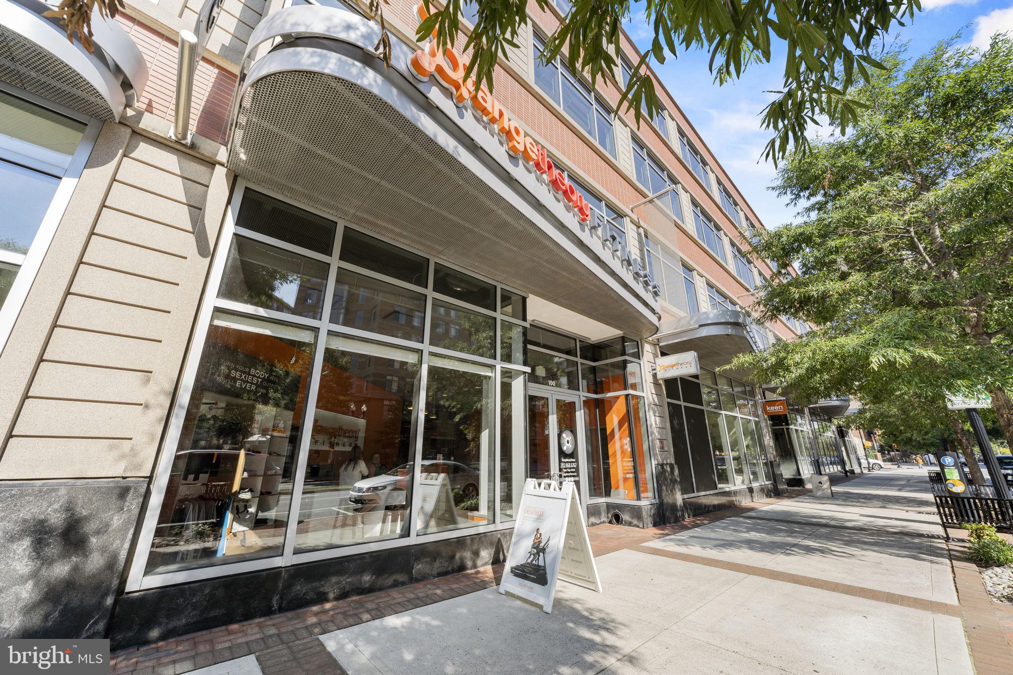 1021 N Garfield St #512