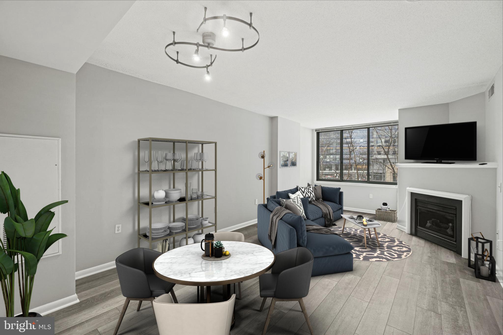 851 N Glebe Rd #302