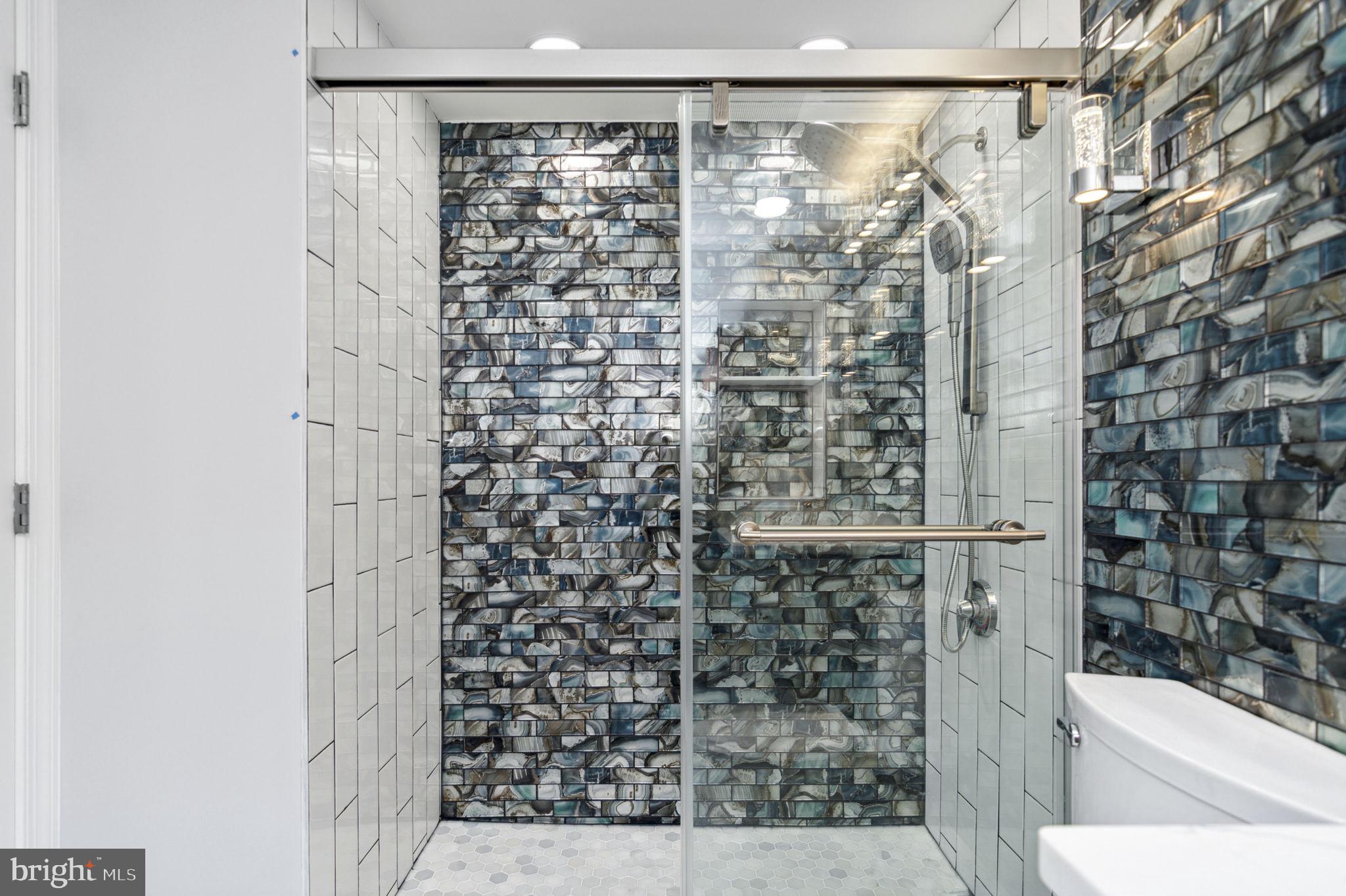 851 N Glebe Rd #1404