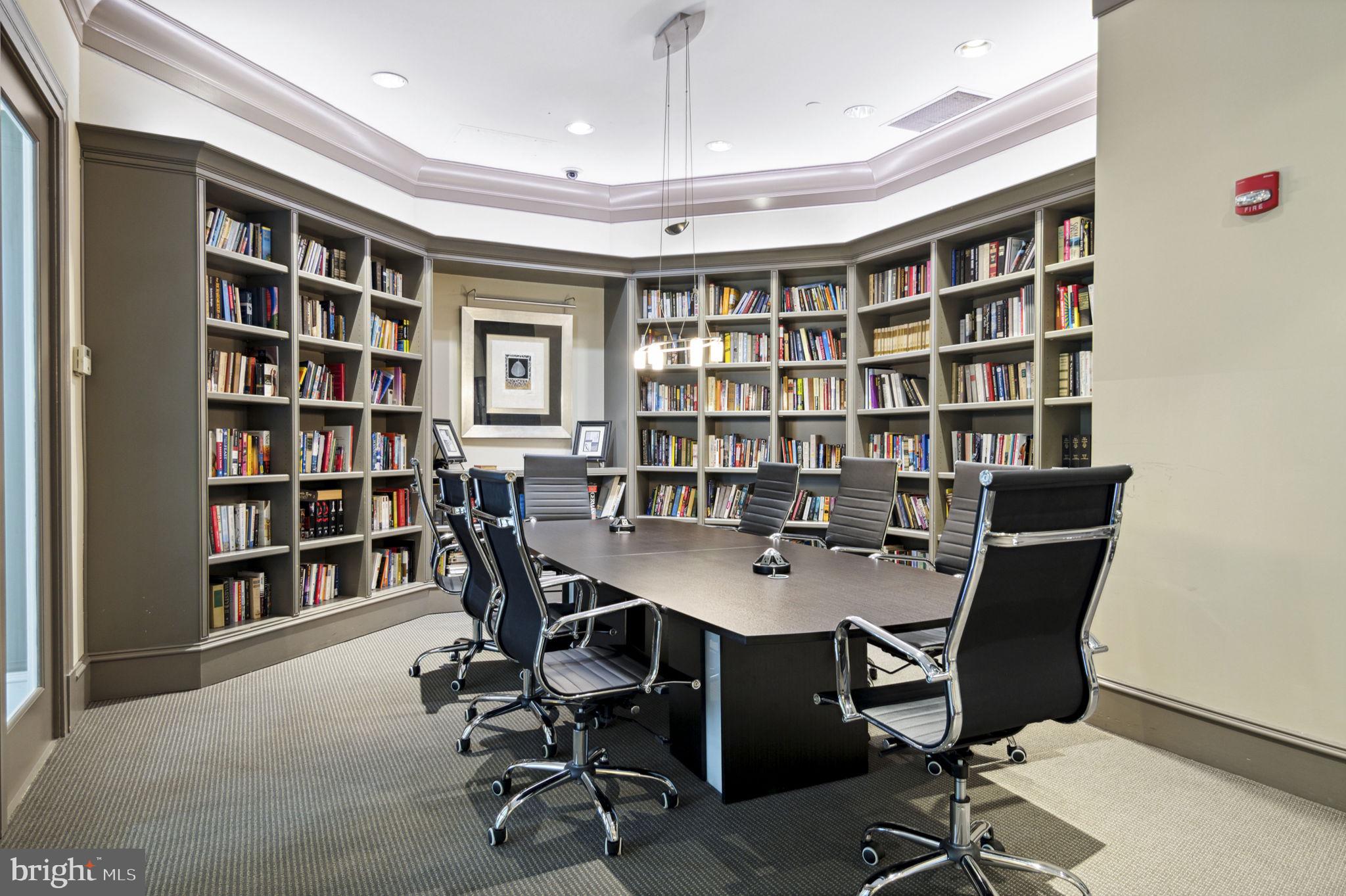 851 N Glebe Rd #1404