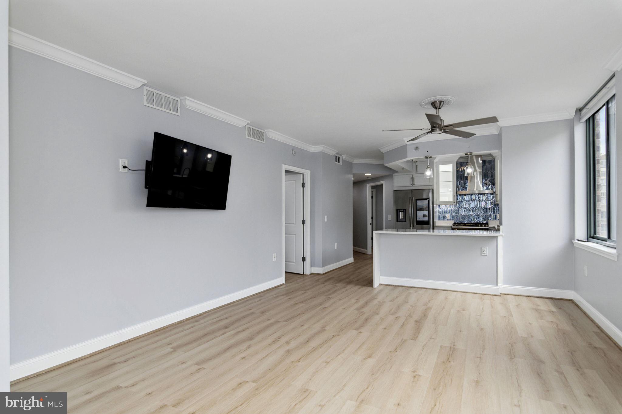 851 N Glebe Rd #1404