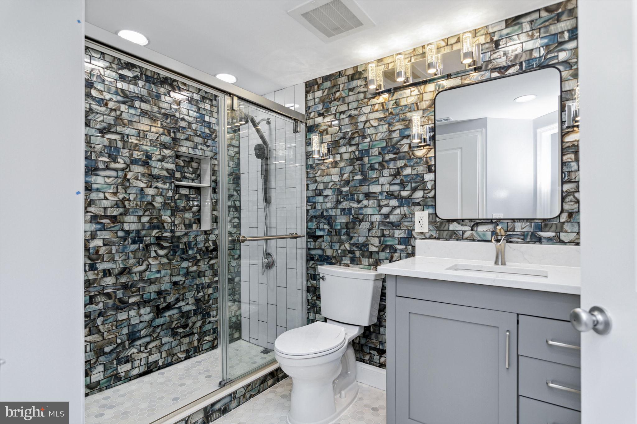 851 N Glebe Rd #1404