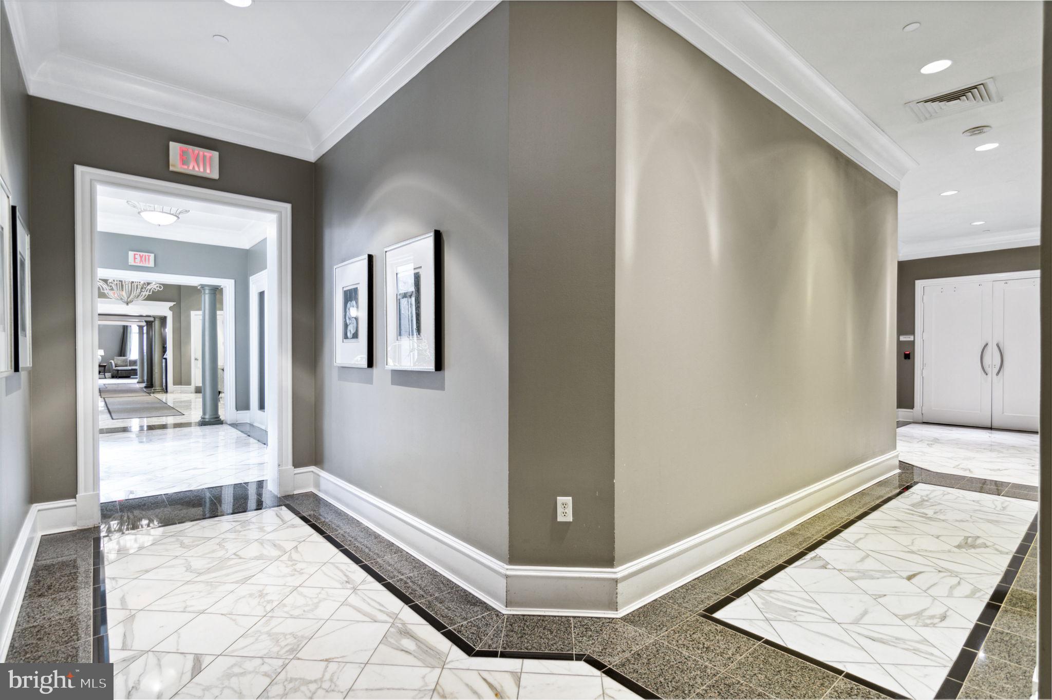 851 N Glebe Rd #1404