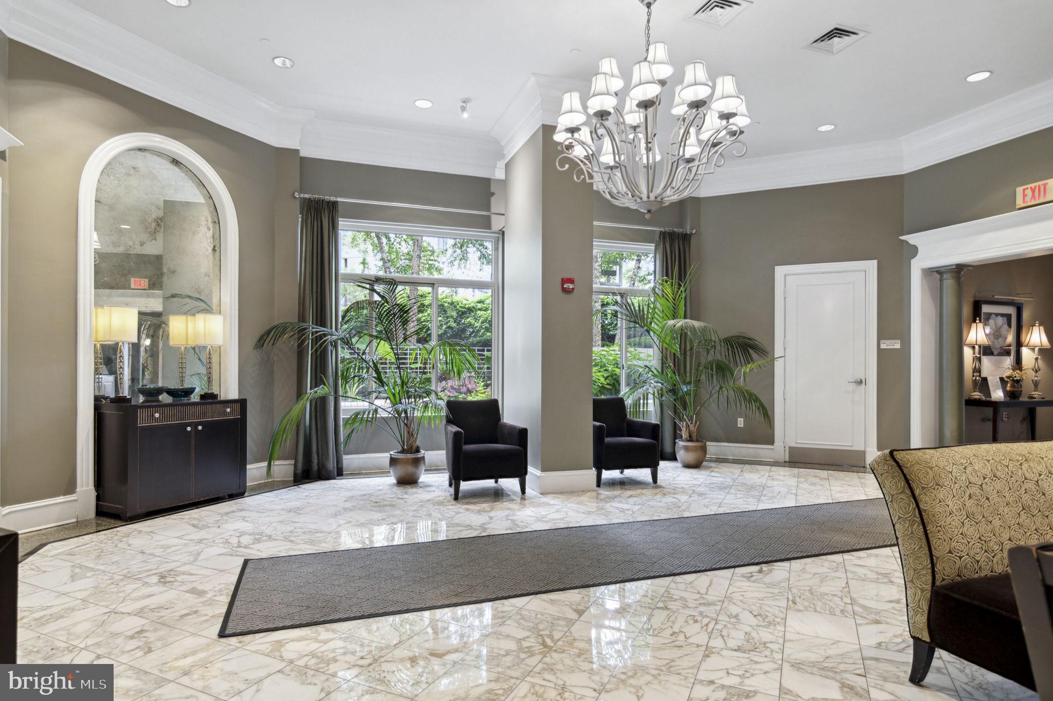 851 N Glebe Rd #1404