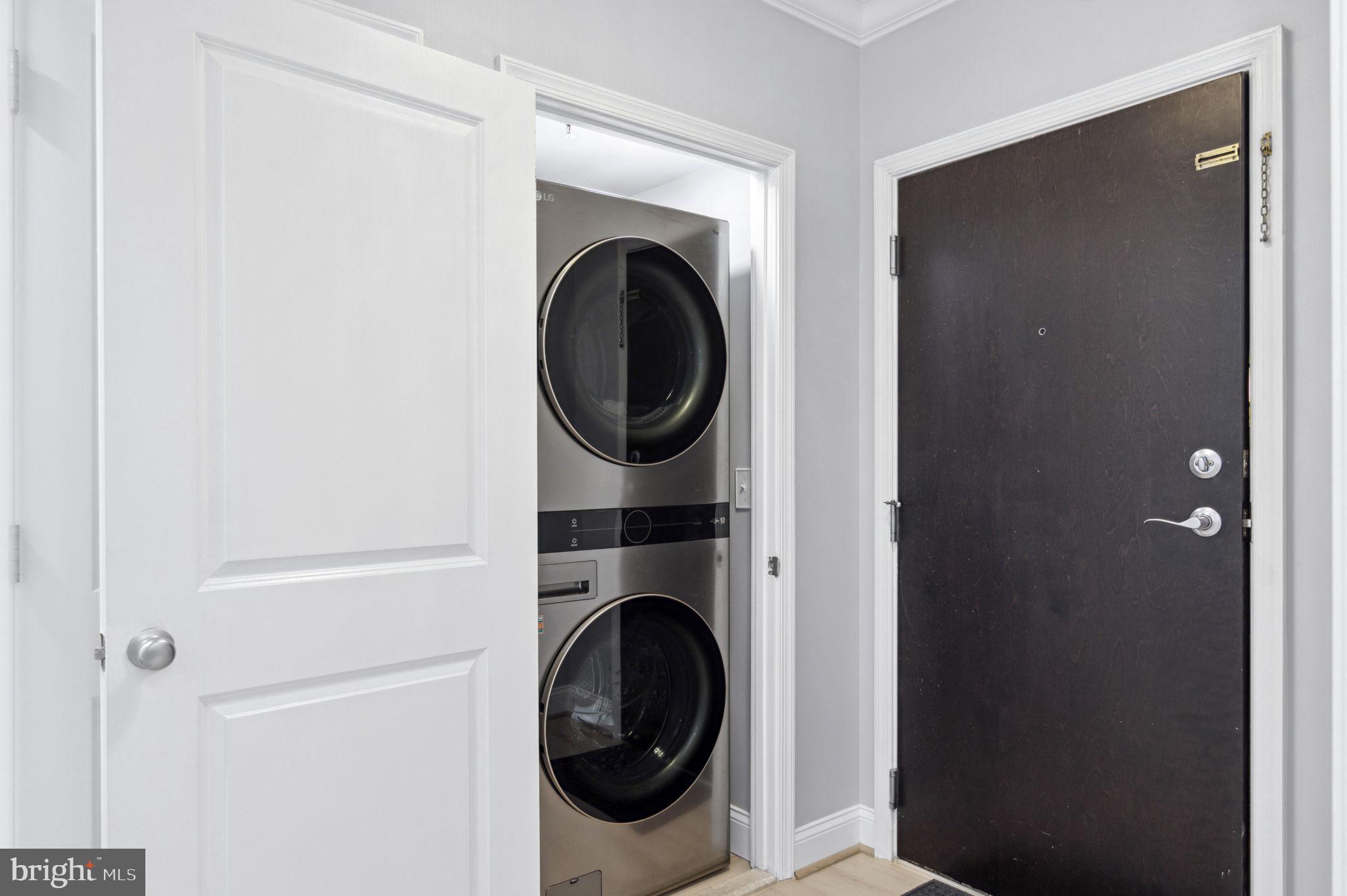 851 N Glebe Rd #1404