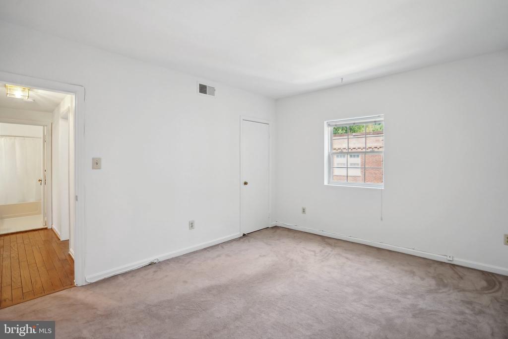 1853 Wilson Blvd #5-365