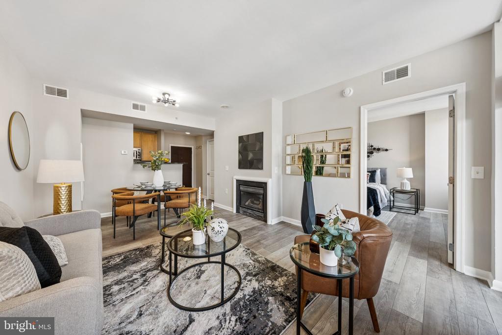 851 N Glebe Rd #415