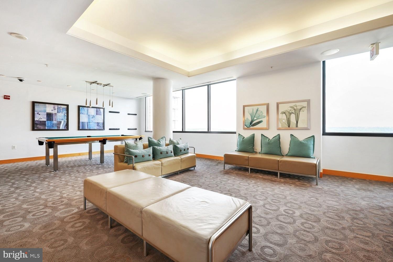 1504 N SCOTT STREET TH-2