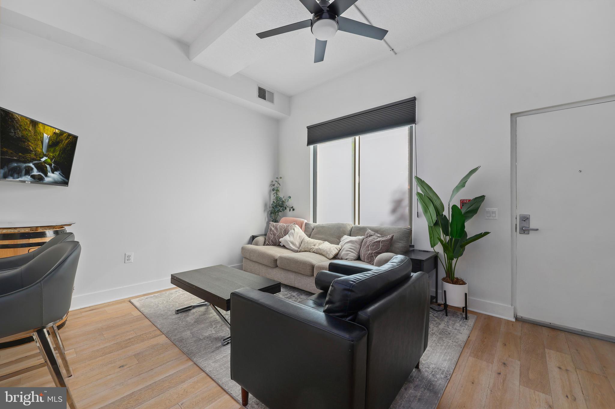 1504 N SCOTT STREET TH-2