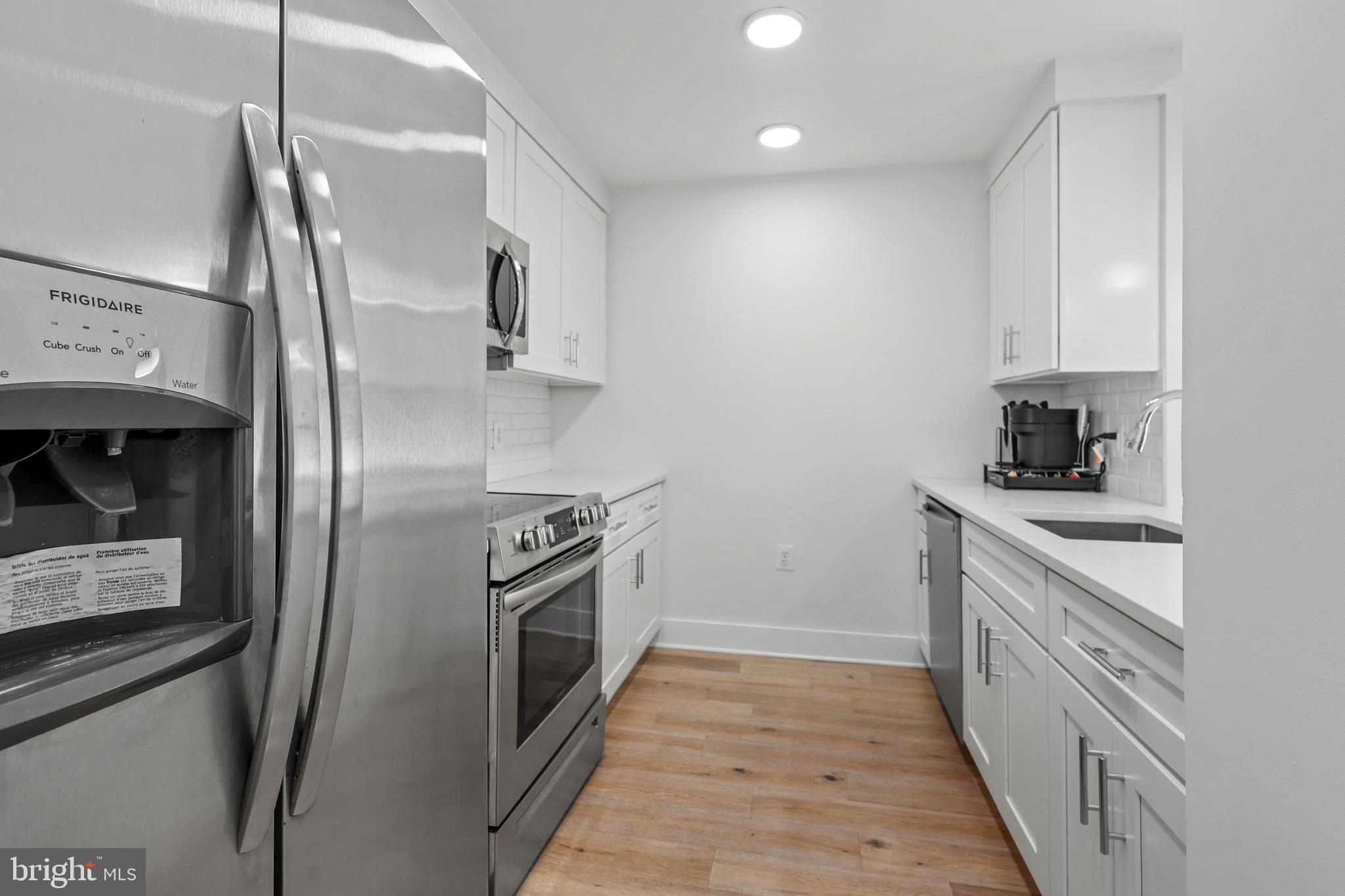 1504 N SCOTT STREET TH-2