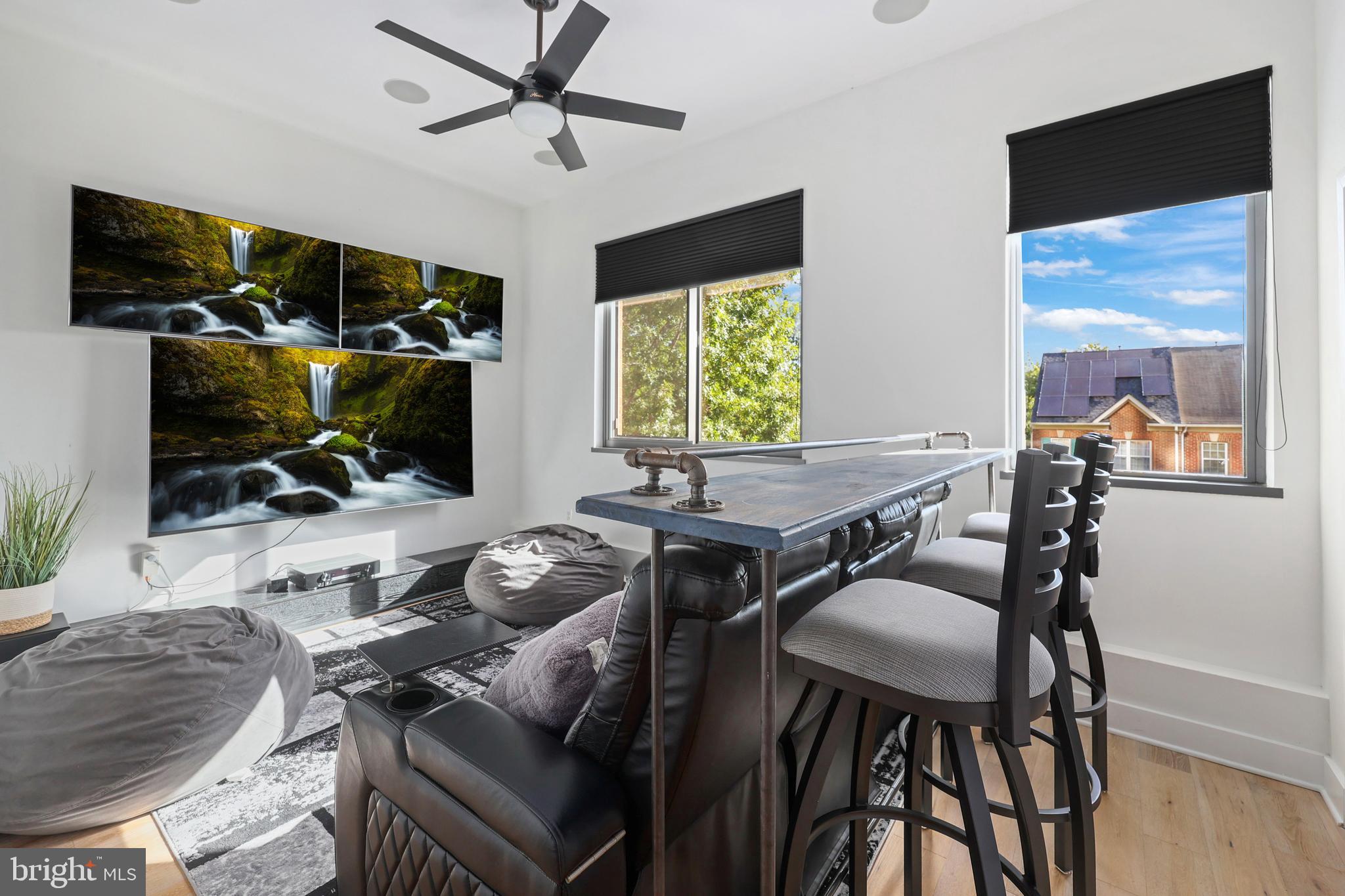 1504 N SCOTT STREET TH-2