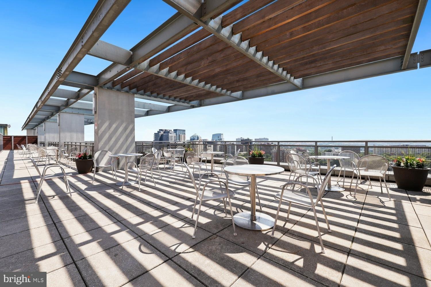 1504 N SCOTT STREET TH-2