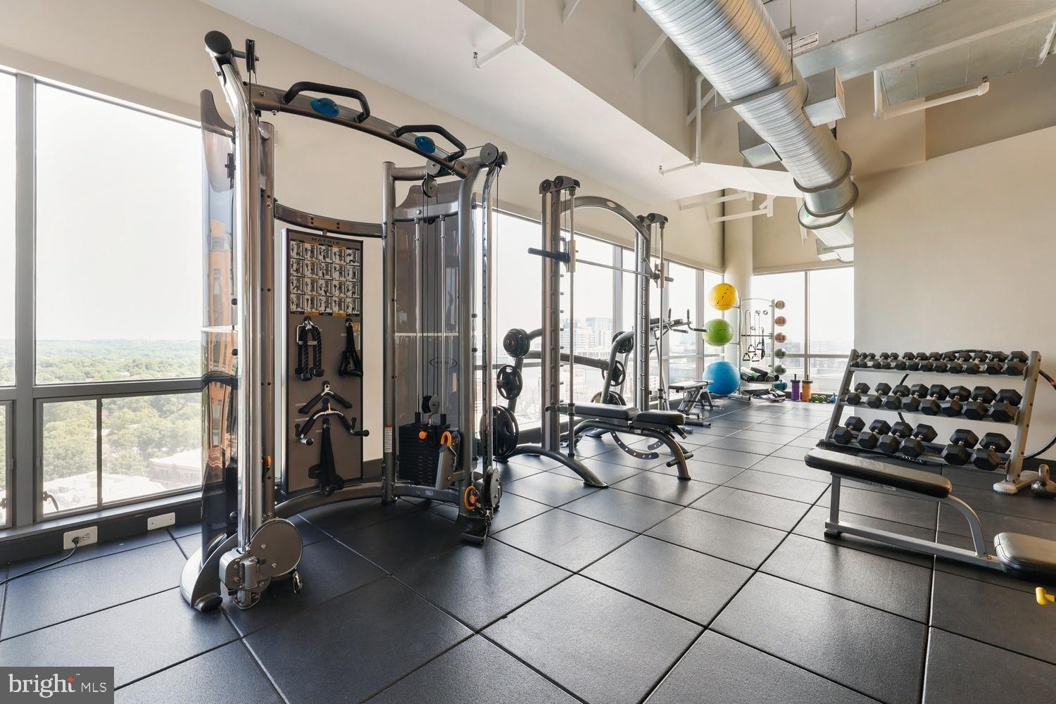 1504 N SCOTT STREET TH-2