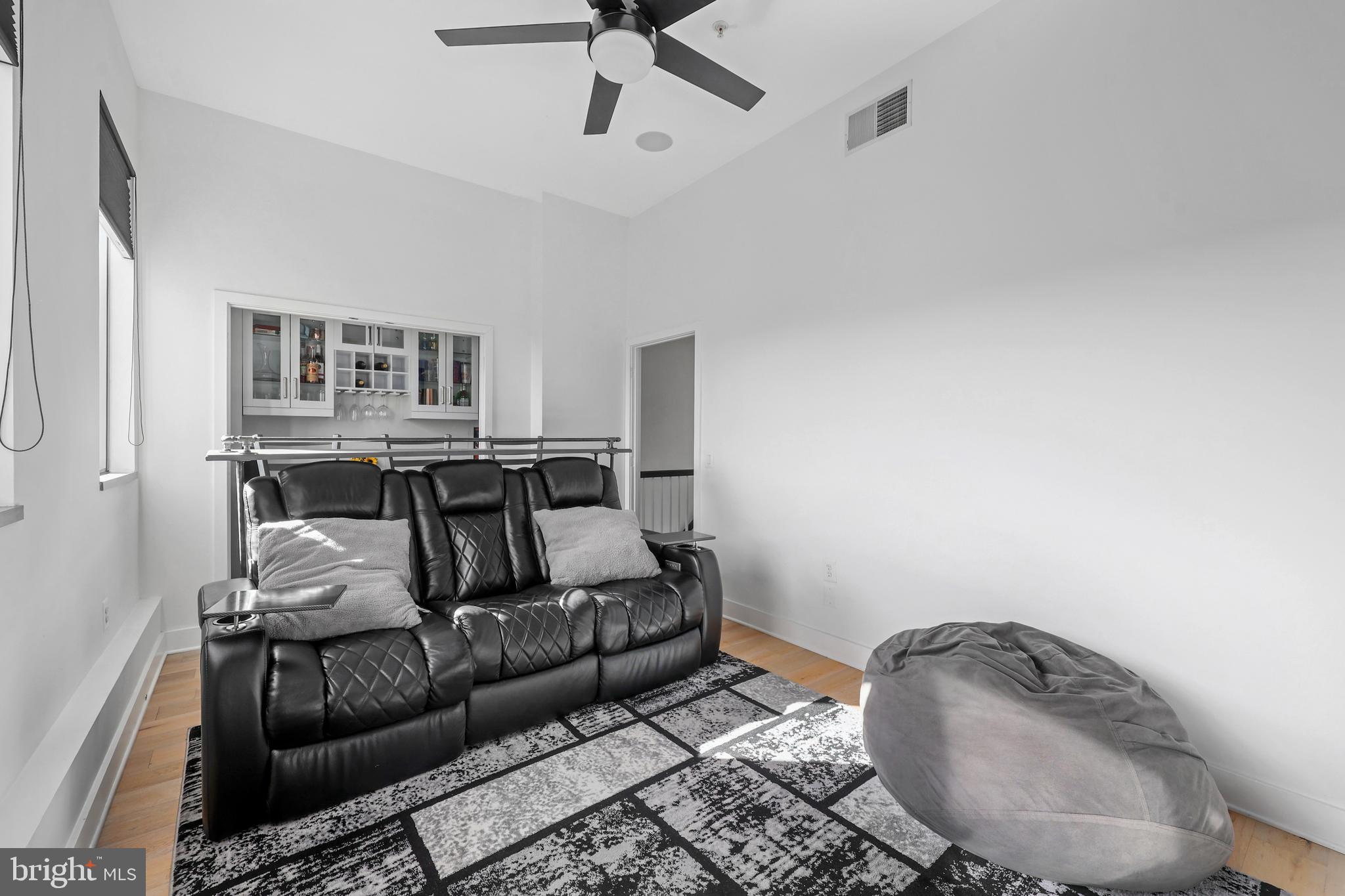 1504 N SCOTT STREET TH-2