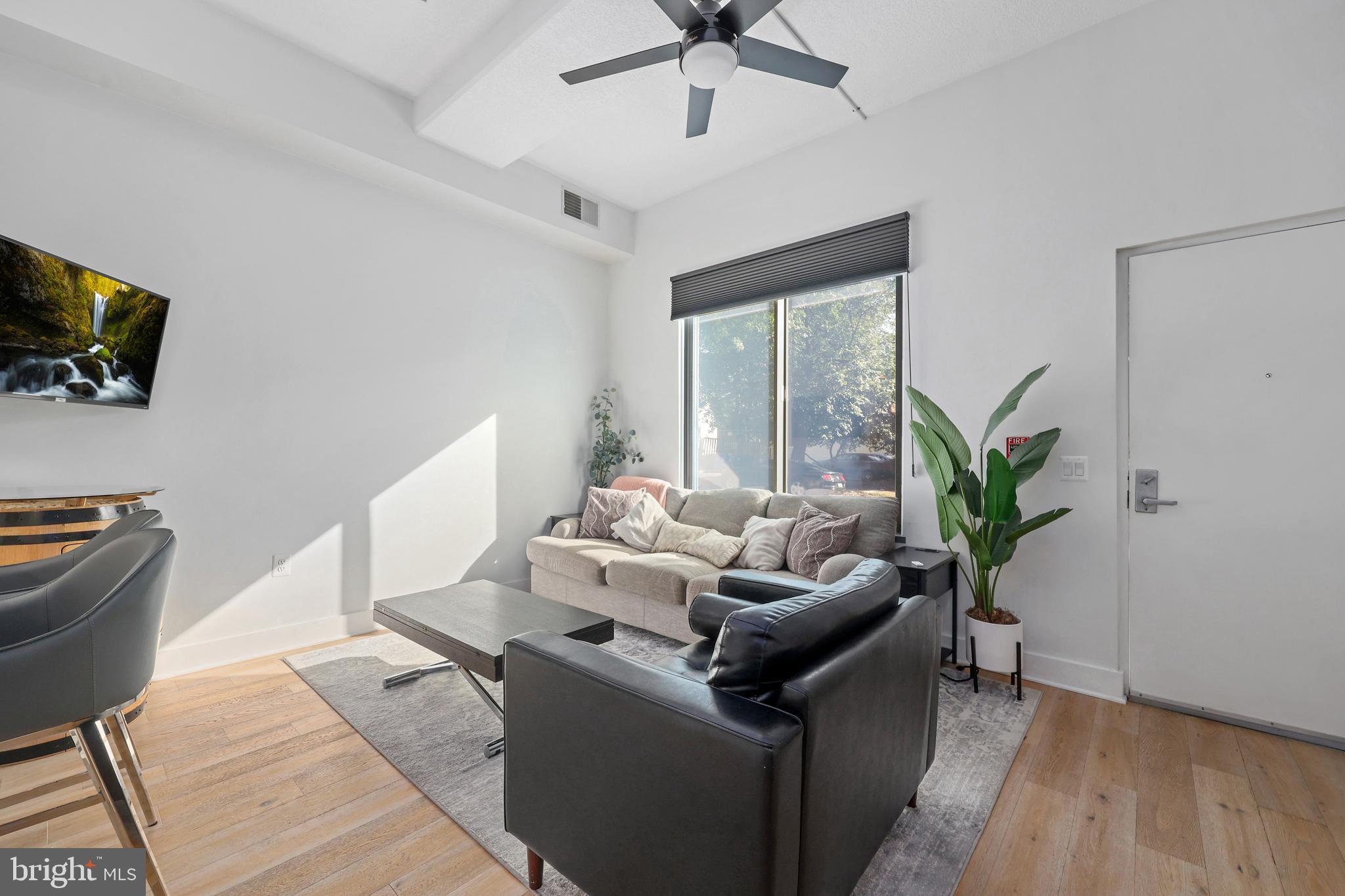 1504 N SCOTT STREET TH-2